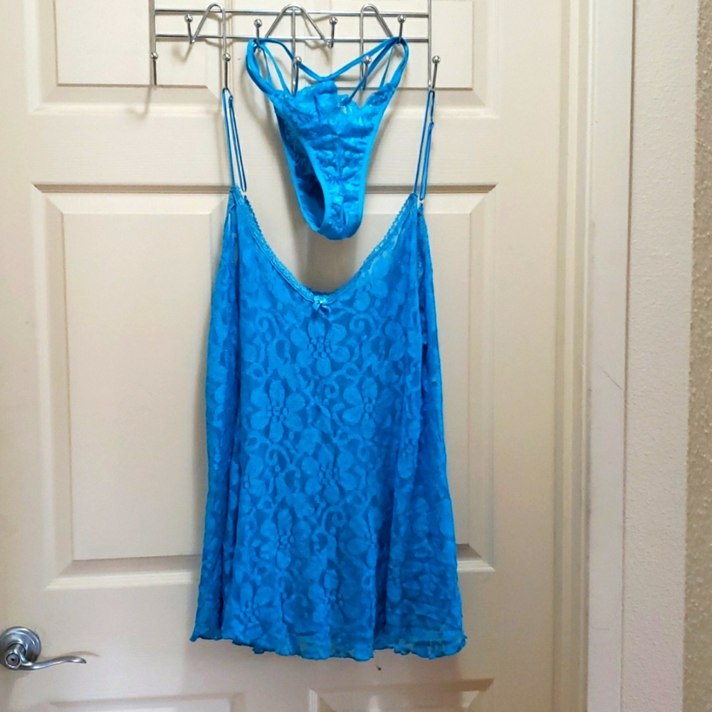 Elegant Moments gorgeous blue cami